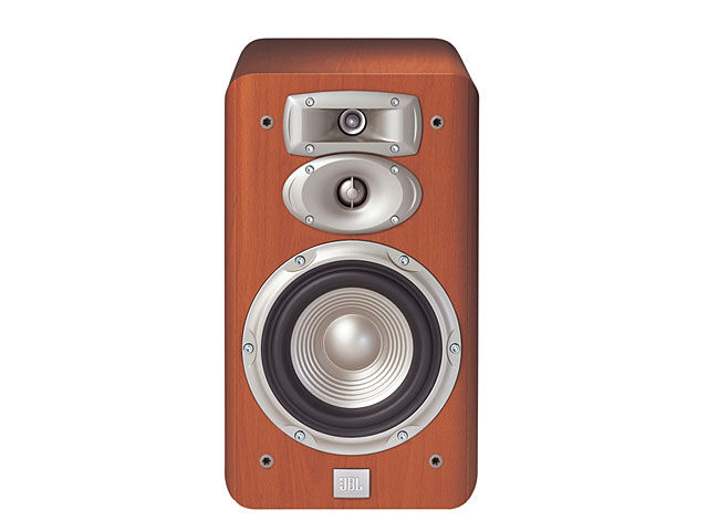 Studio L830 | High-performance 3-way 6 inch Bookshelf Speakers